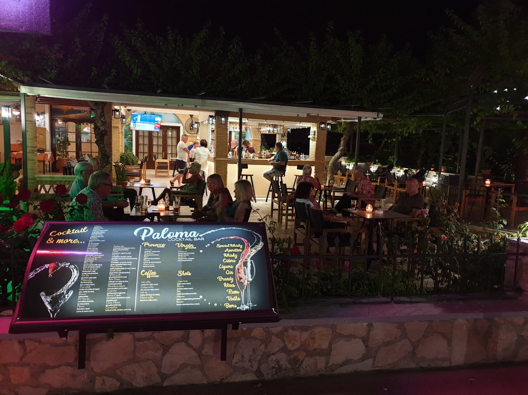 Paloma Cocktail Bar-卡拉马其必去景点