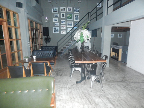 阿特华南蓬酒店主图