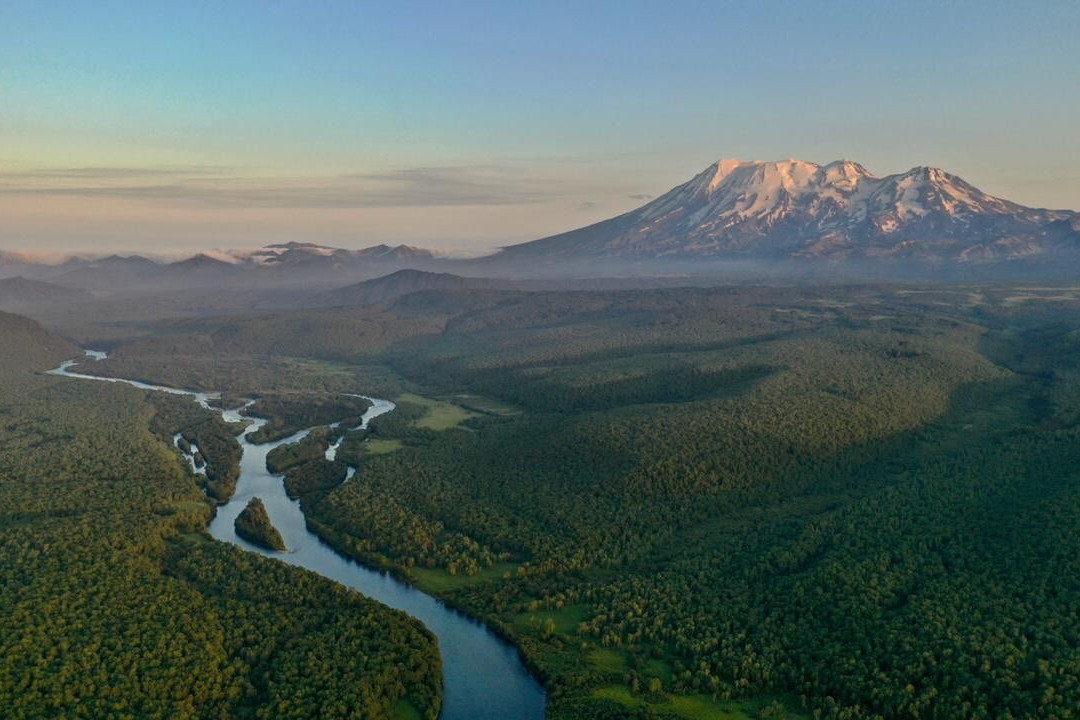 Karymsky Volcano景点图片