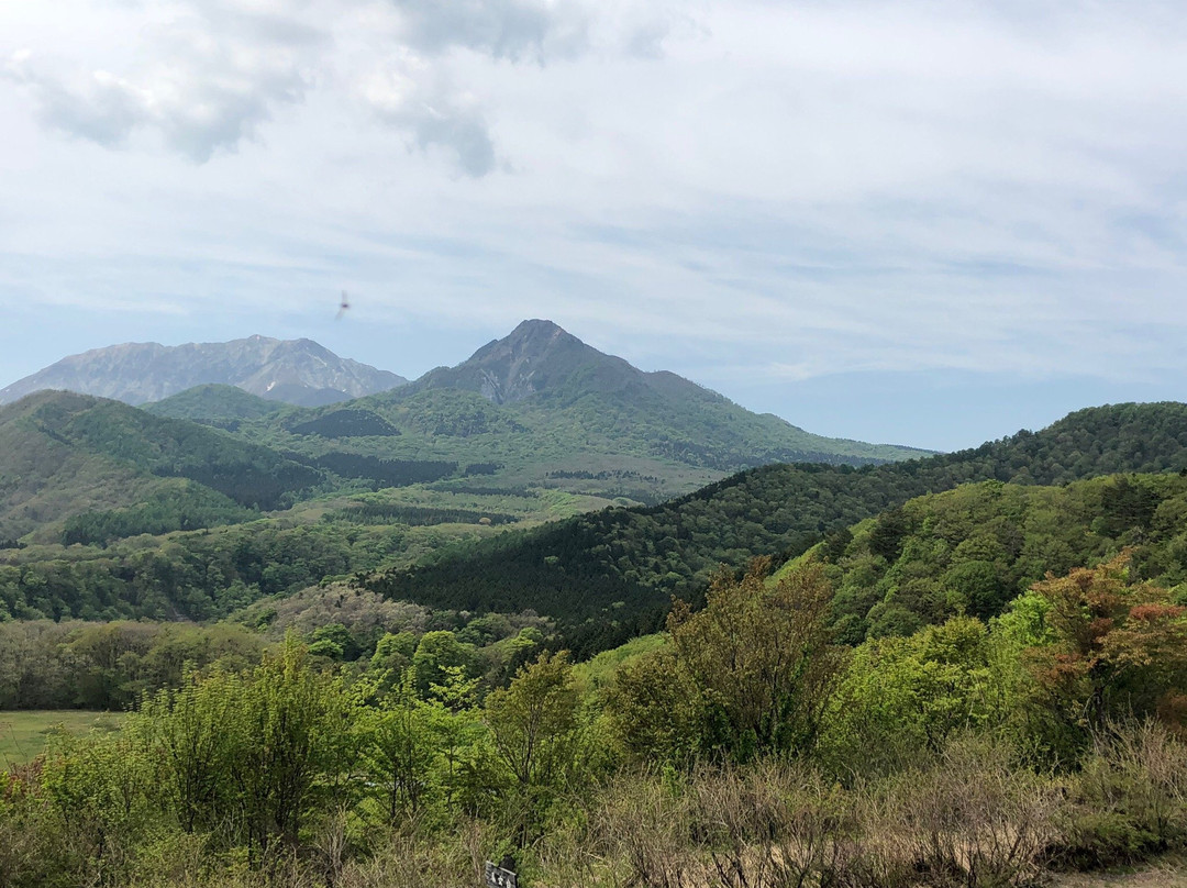 Mt. Karasugasen景点图片