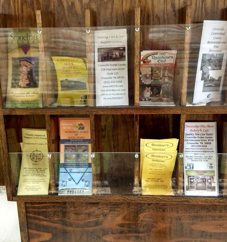 Visitor Information Center/Gazebo-Crossville必去景点