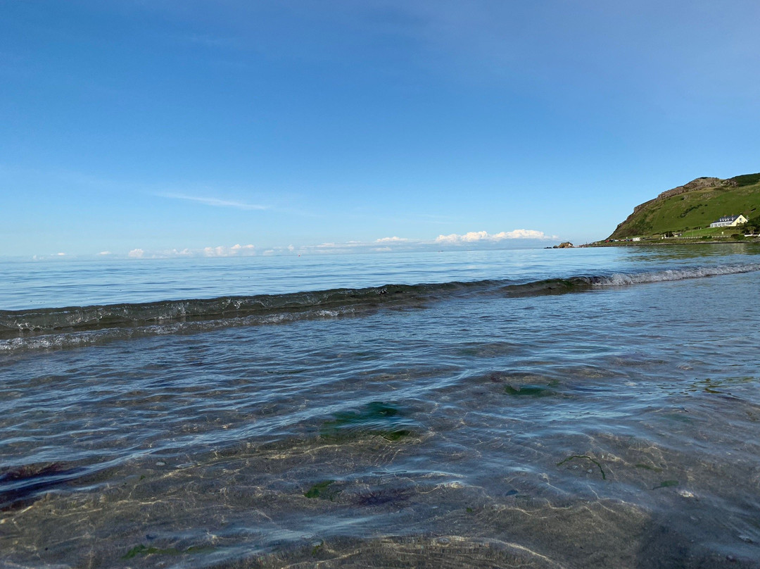 Ballygally Beach景点图片