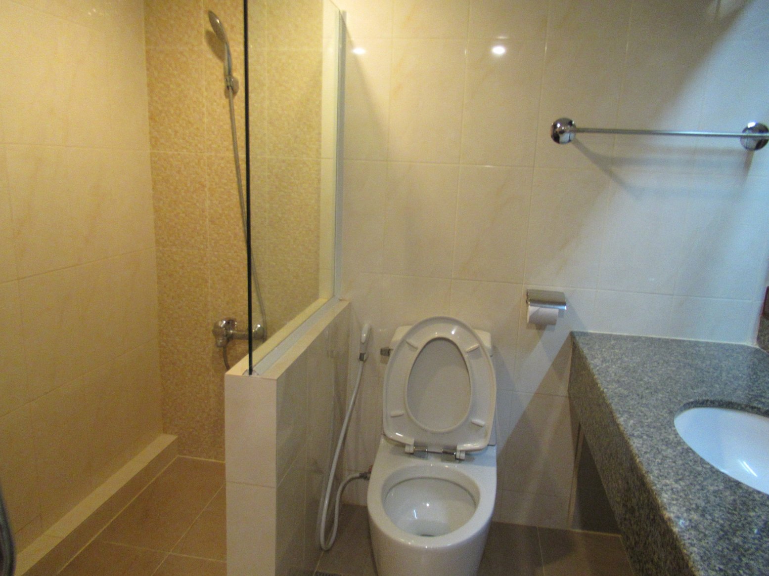 南府印象酒店-浴室