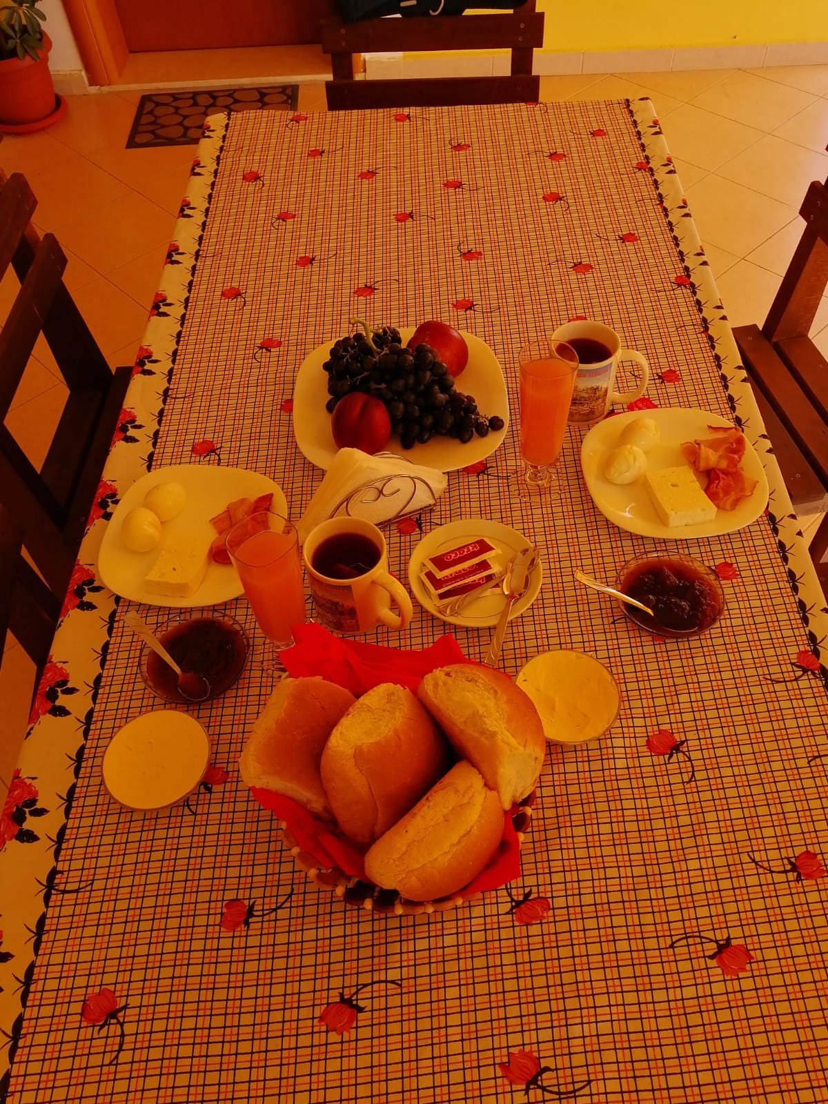 Guest House Fatos Biti-官方