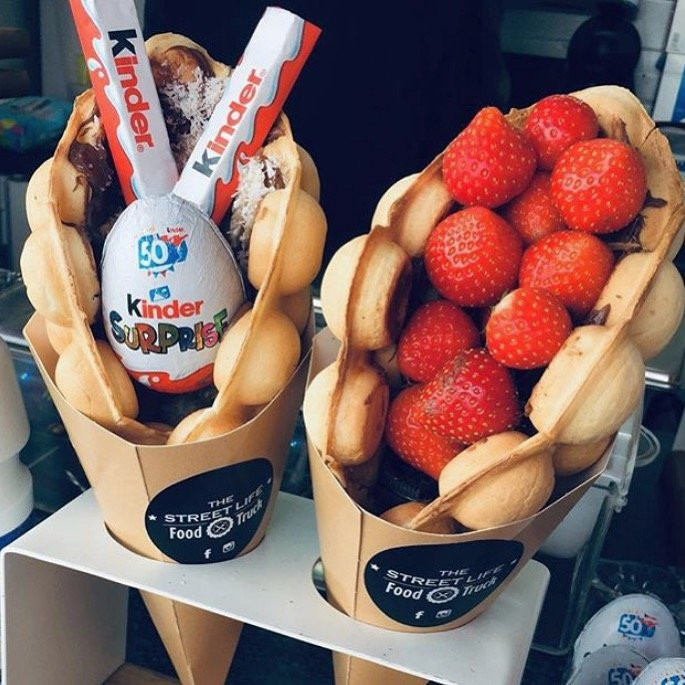 The Street Life Food Truck BUBBLE WAFFLE