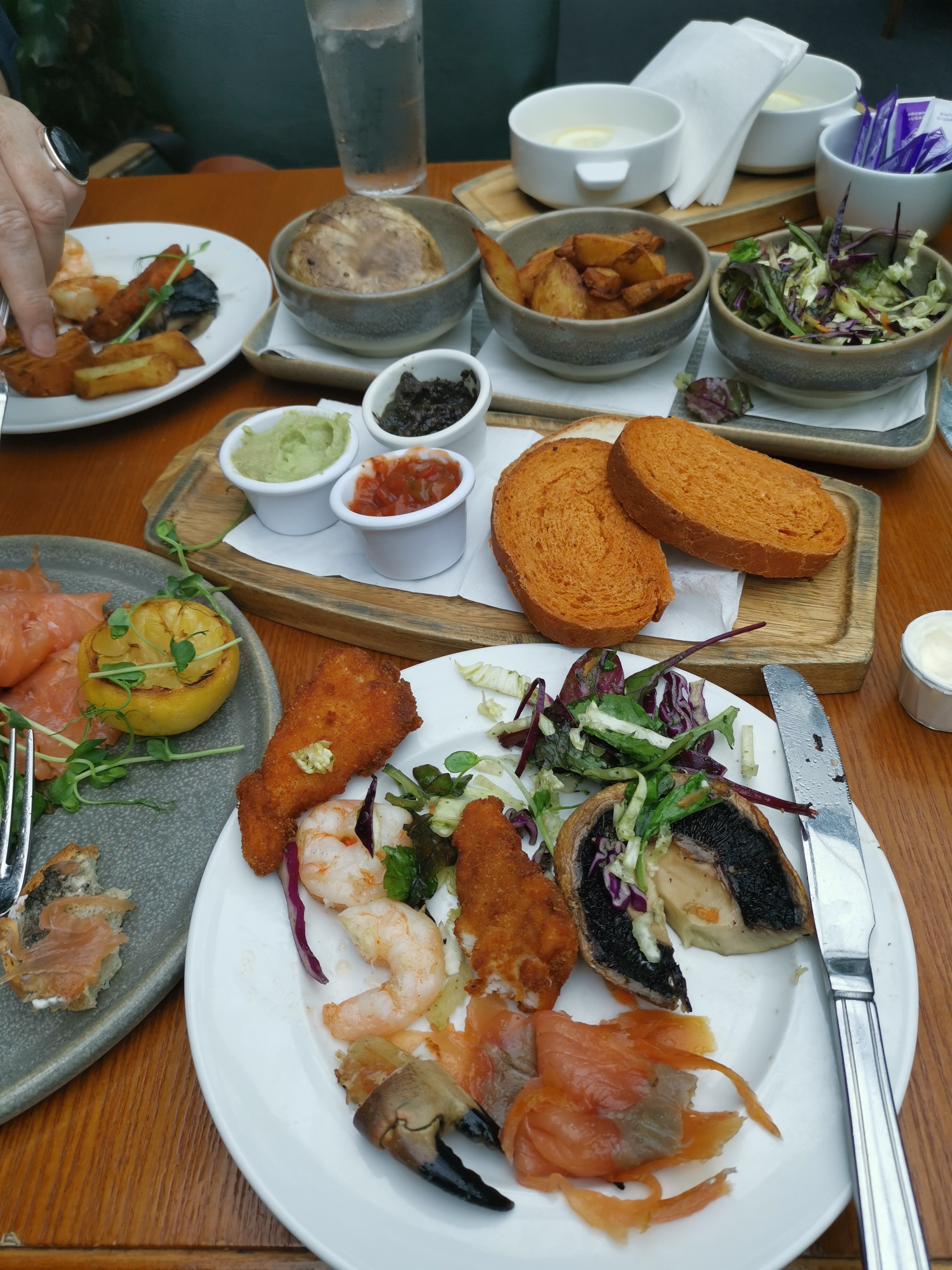 Ashdown Park Hotel-餐饮