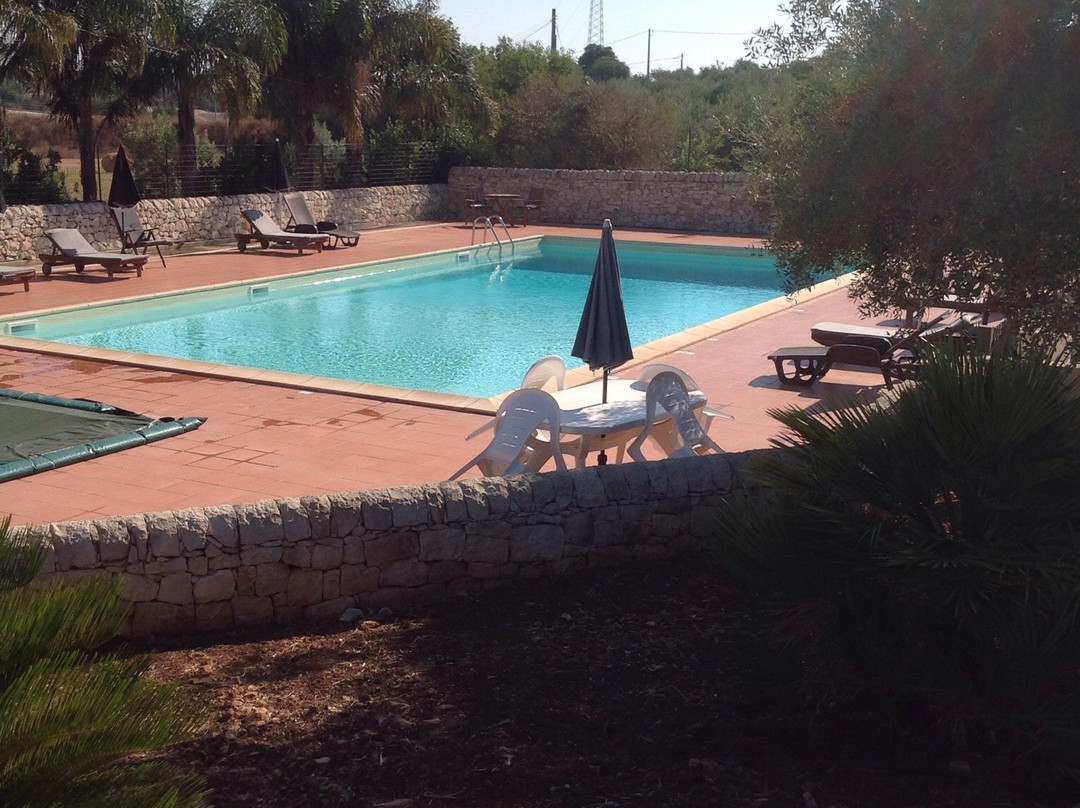 萨拉非奥利农家乐主图