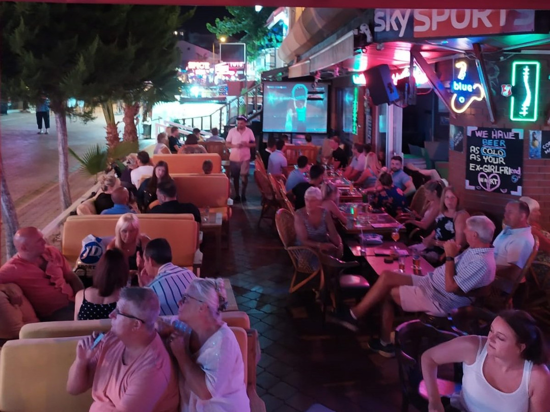 Efes Garden Cocktail Bar景点图片