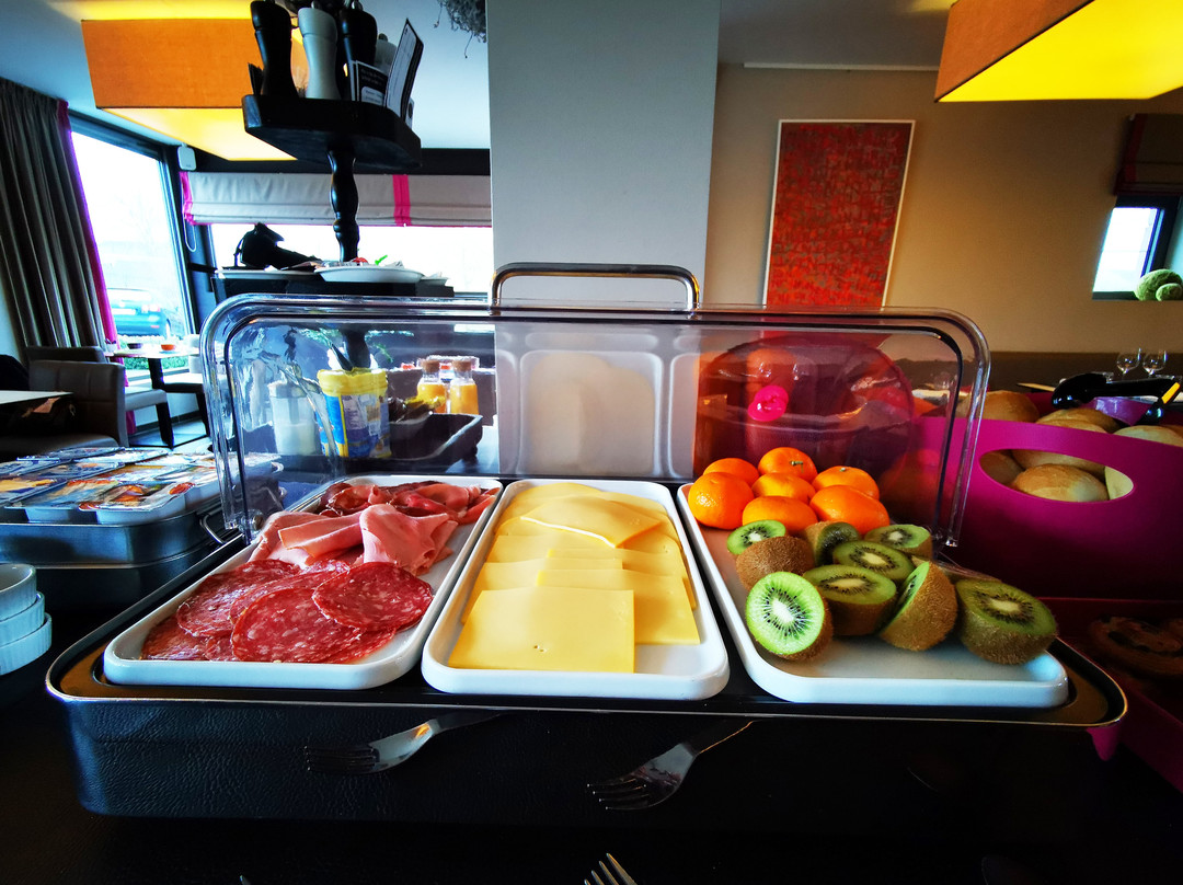 Durbuy O Restaurant Hotel主图