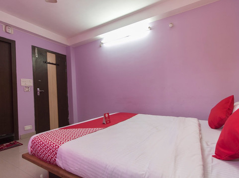 OYO 14200 Hotel Oasis主图