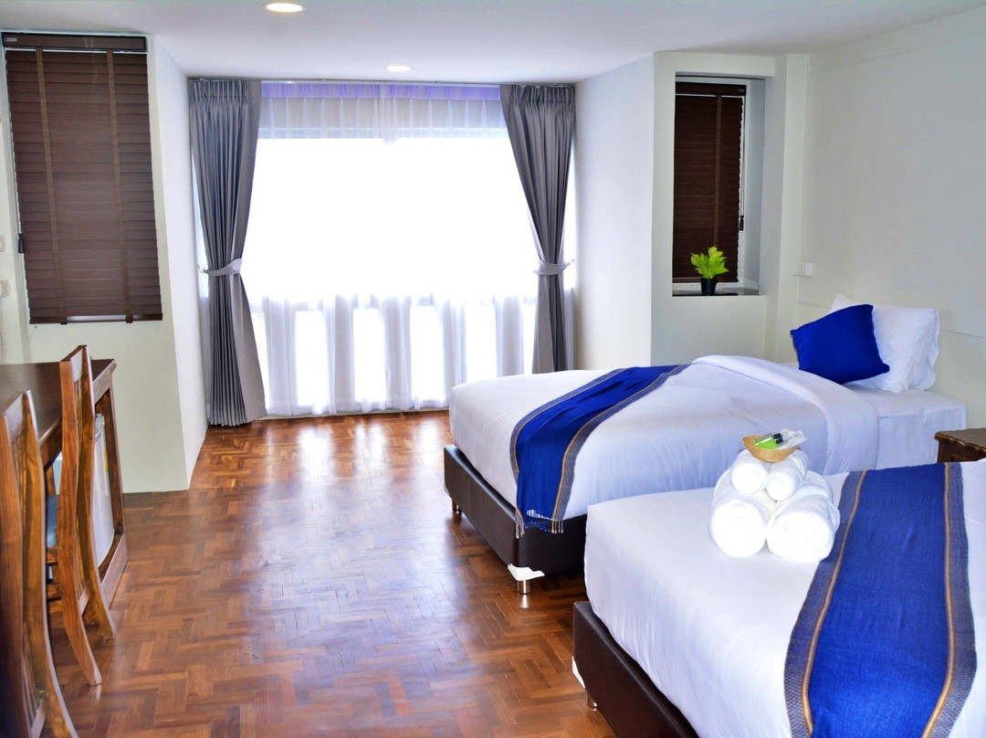 Room 16主图