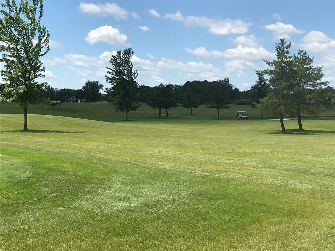 Holly Meadows Golf Course-Capac必去景点