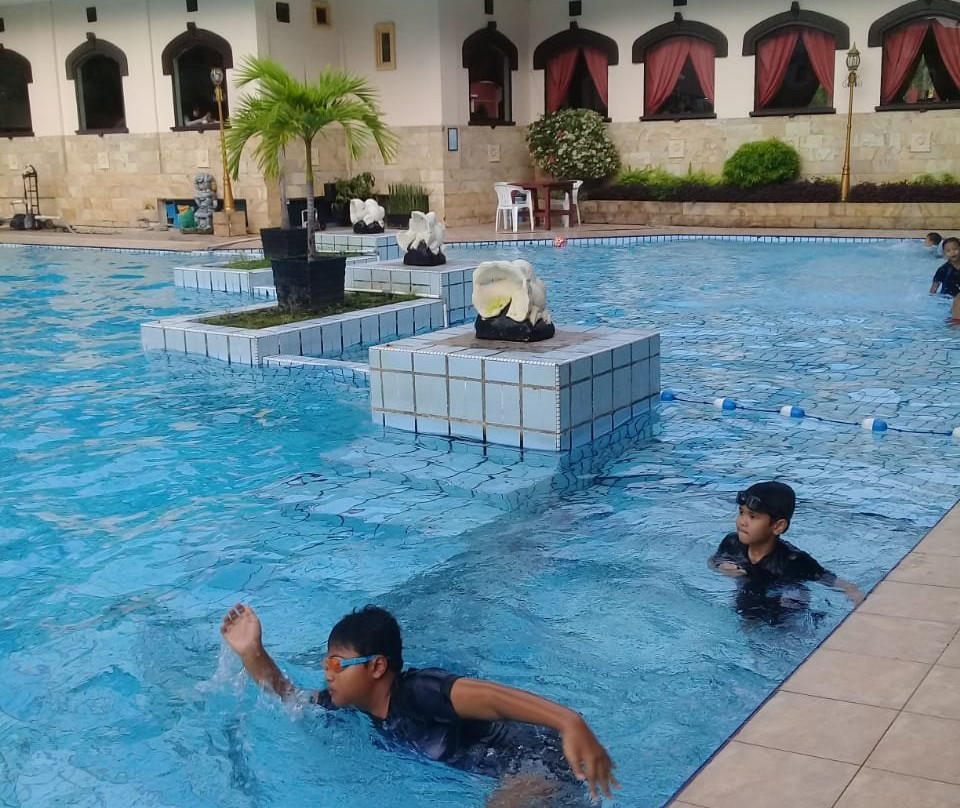 Abadi Hotel & Convention Center主图