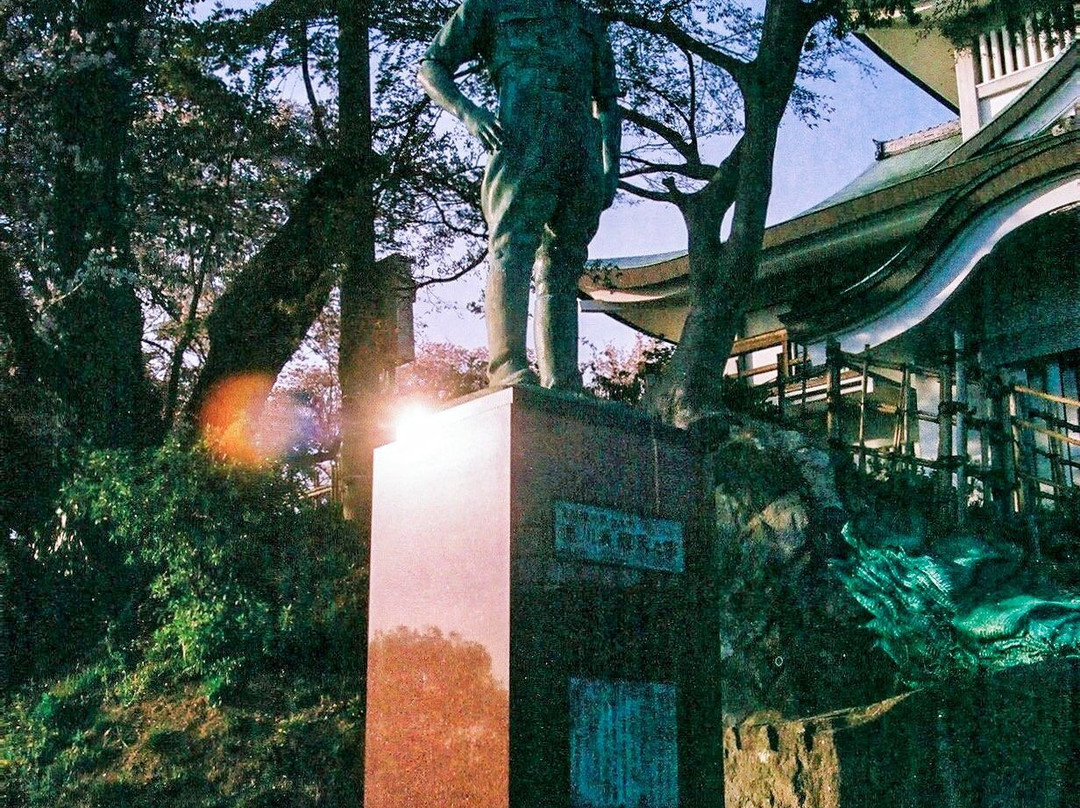 Tokugawa Yoshichika Statue景点图片