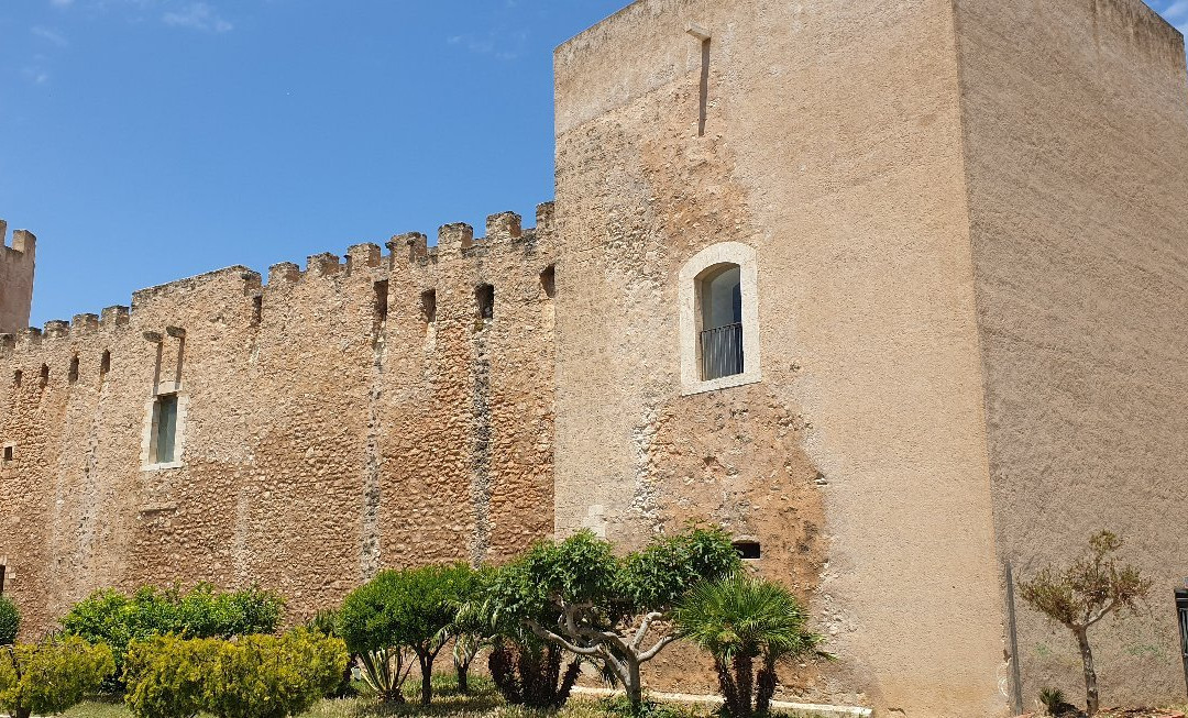 Castello dei Conti di Modica-Alcamo必去景点