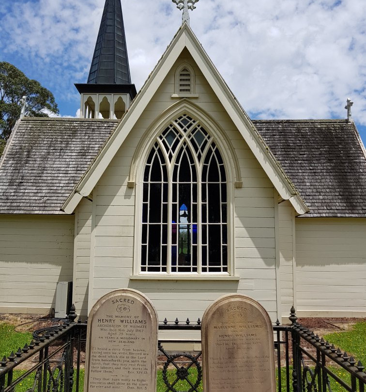 Holy Trinity Anglican Church景点图片