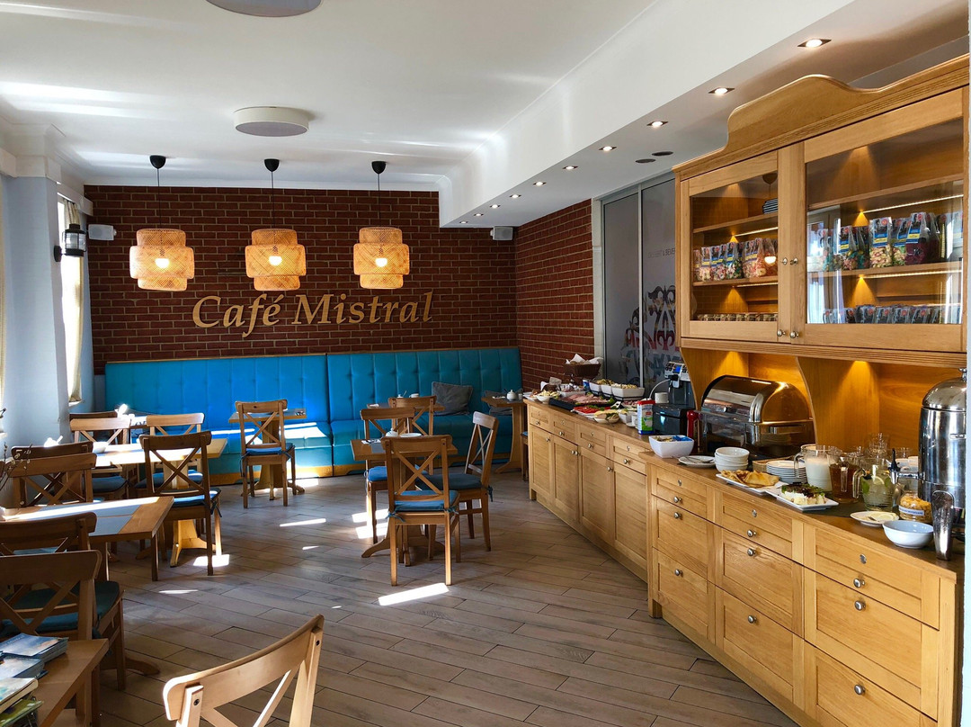 多姆瓦卡辛米斯特拉尔旅馆主图