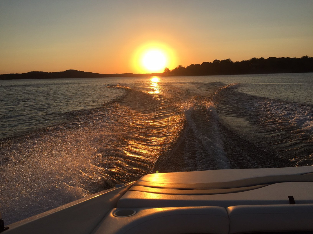 Captain Nat's Charters-Kimberling City必去景点