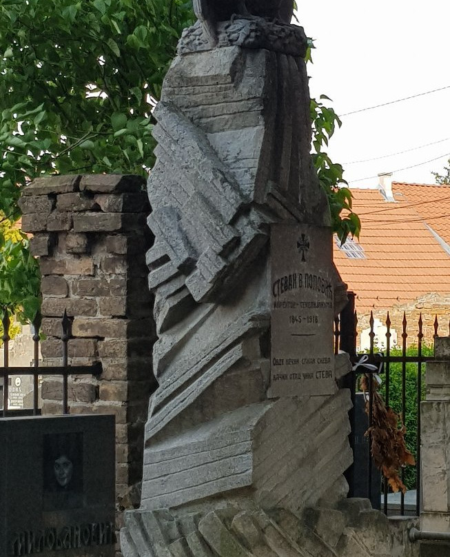 Zemun Cemetery-泽蒙必去景点