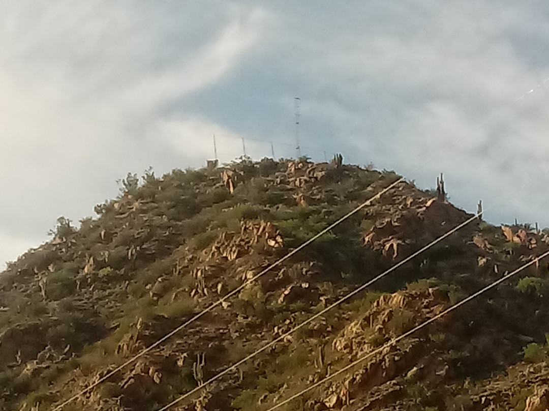 Torres del Cerro主图