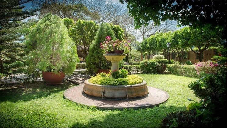 Hotel Rancho Regis主图