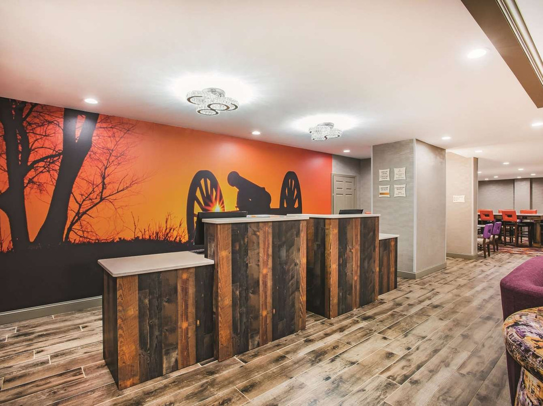 La Quinta Inn & Suites by Wyndham Chambersburg主图