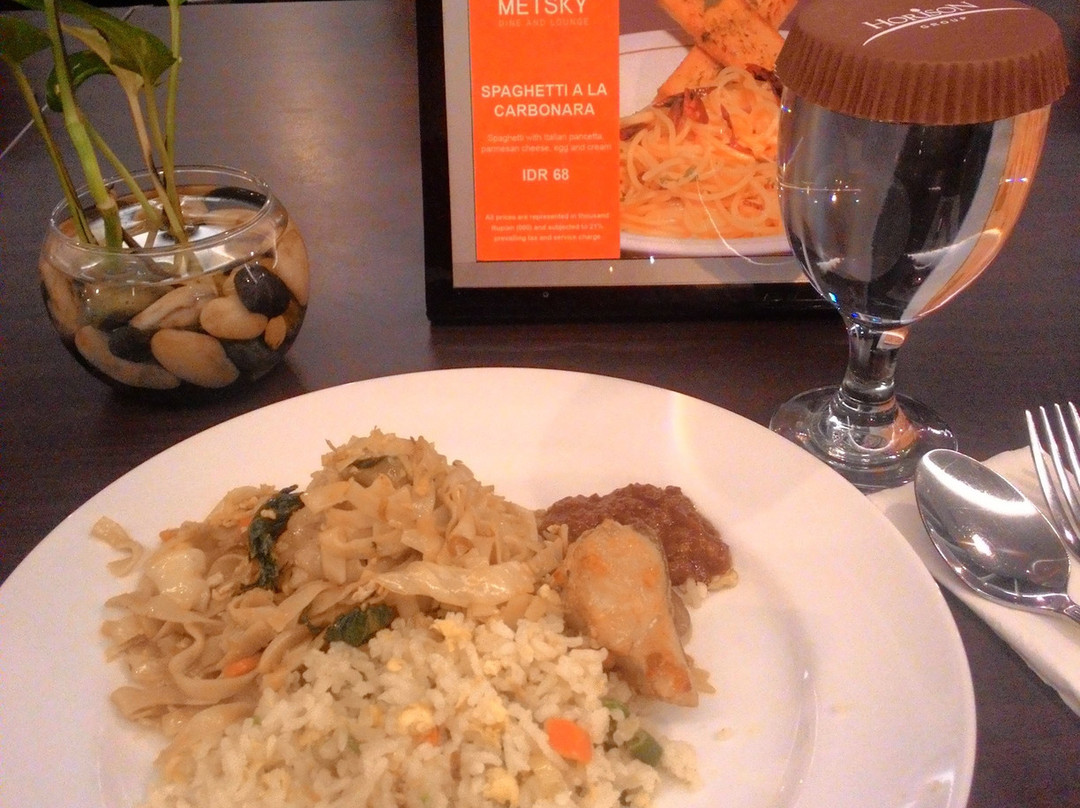 地平线大酒店勿加泗主图