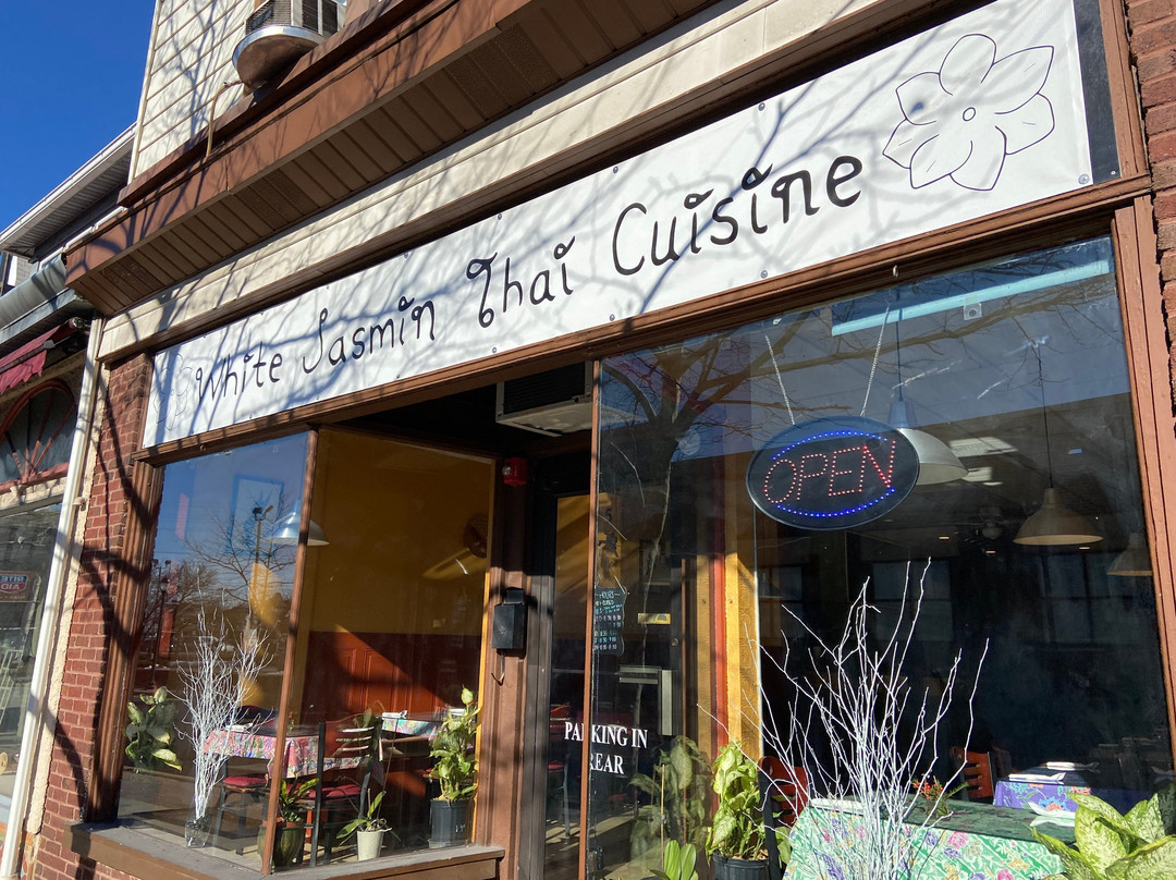 White Jasmin Thai Cuisine