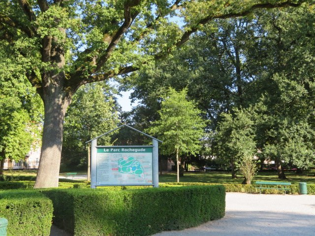 Park Rochegude-阿尔比必去景点