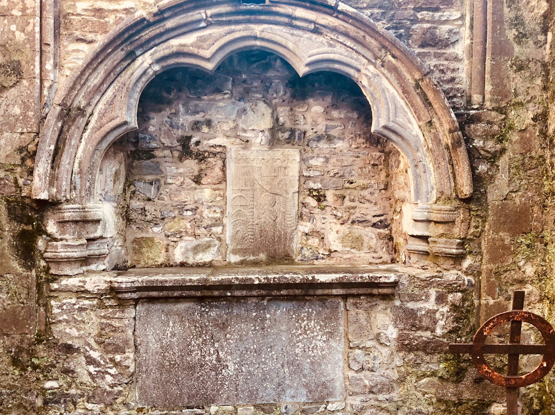 Buttevant Friary-Buttevant必去景点