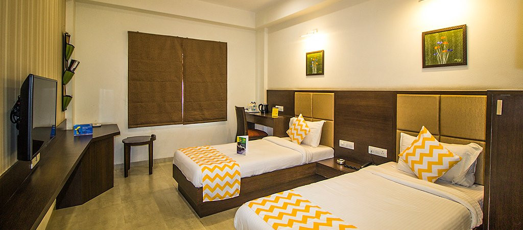 FabHotel Flora主图