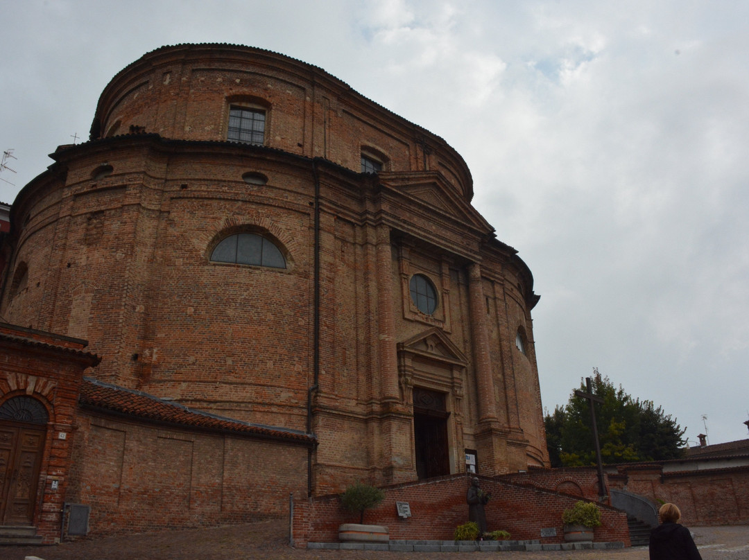 Chiesa di Santa Maria degli Angeli-Bra必去景点