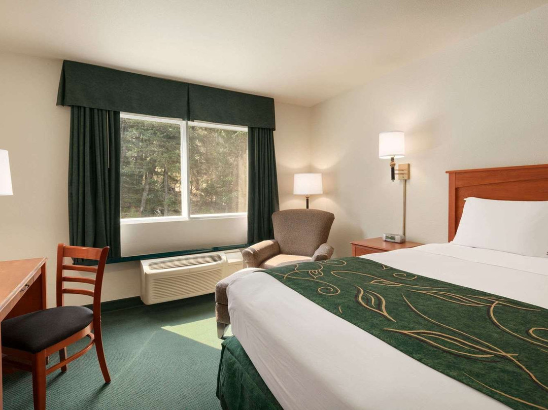 Travelodge by Wyndham Dunsmuir主图