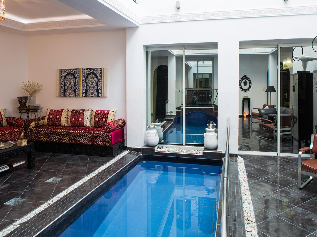 Ryad A&B Chaouen主图