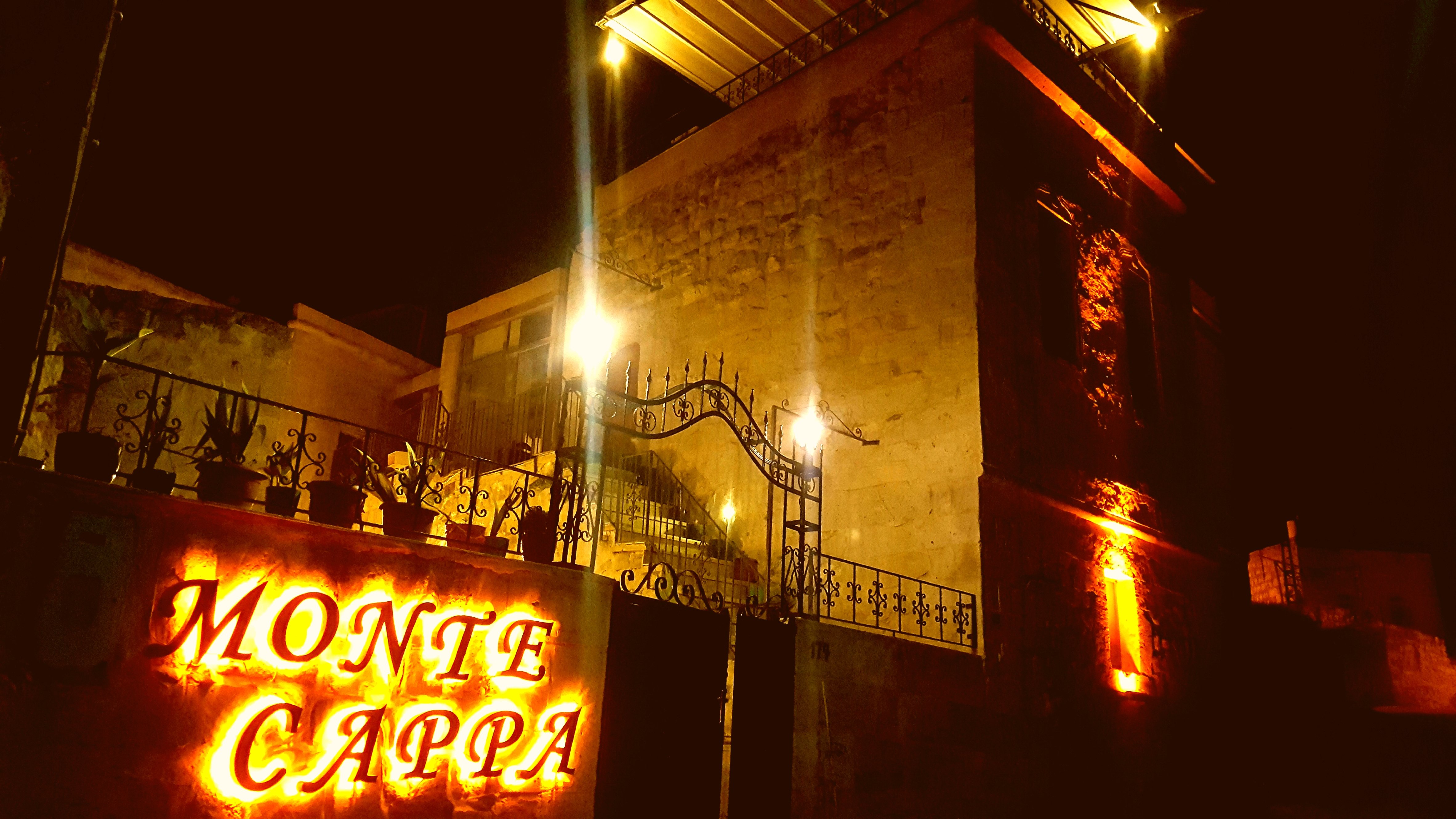 Monte Cappa Cave House-官方