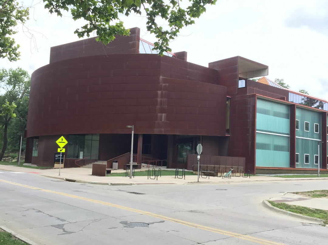 University of Iowa Museum of Art-爱荷华城必去景点