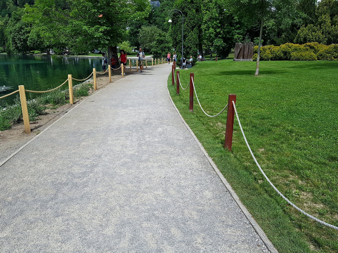 Zdraviliški Park (Spa Park)-布莱德必去景点