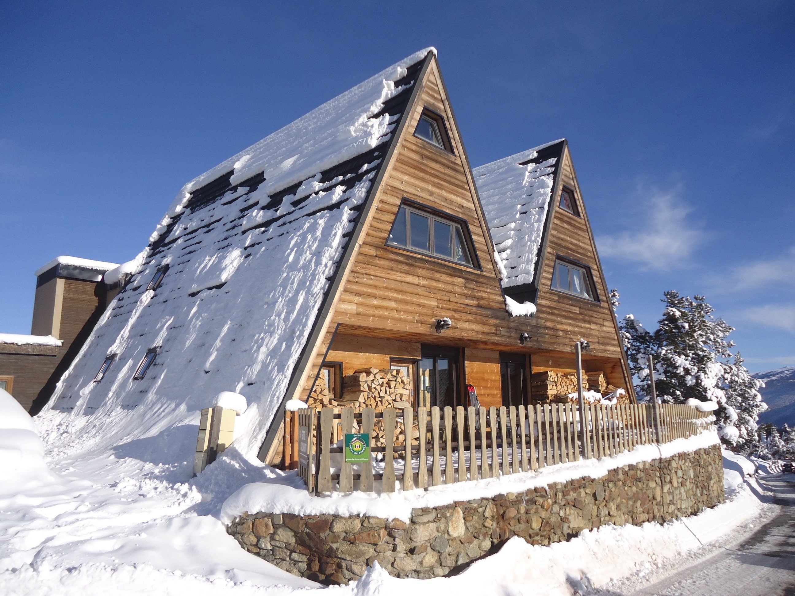 Chalet Azimut-官方