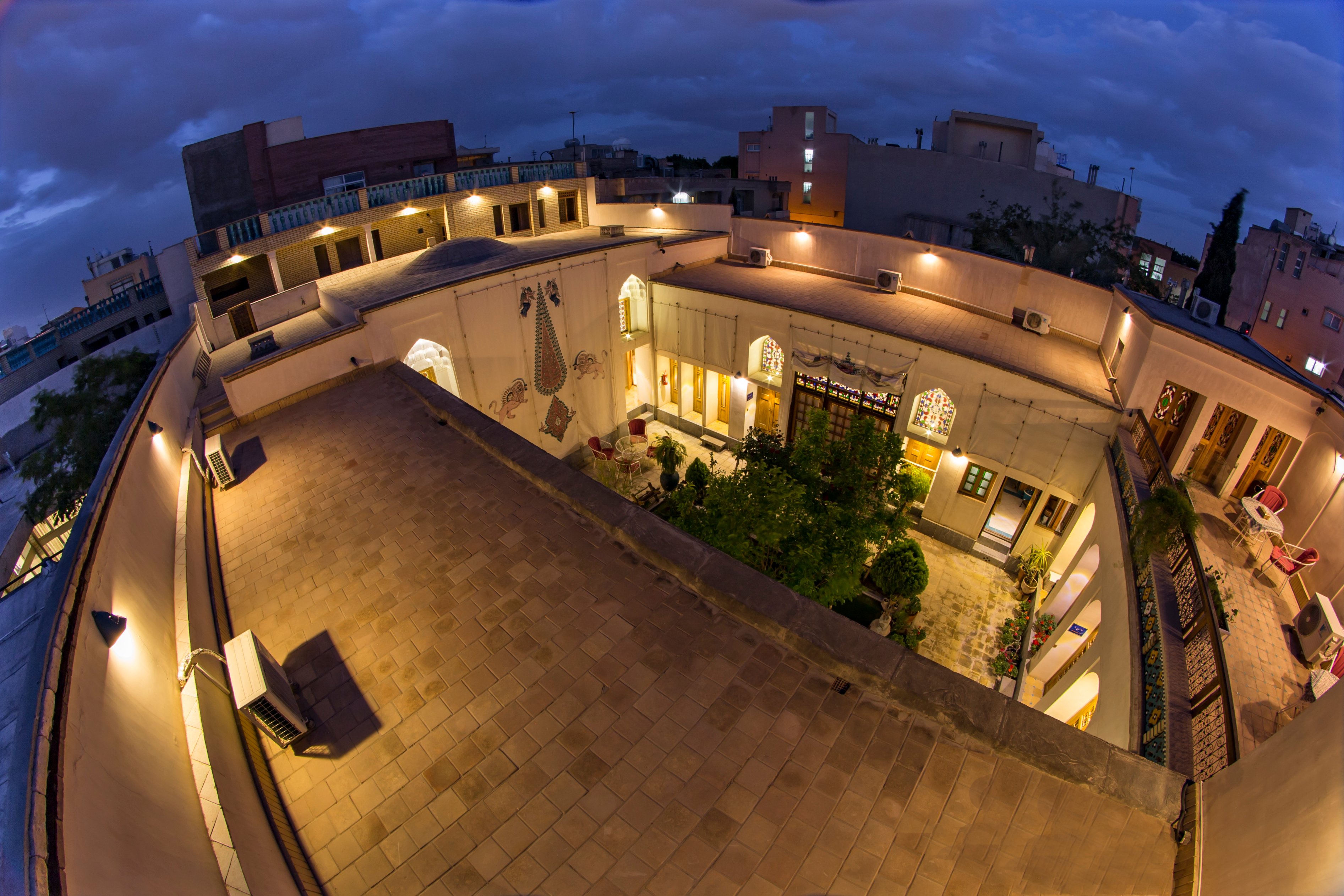 Kianpour's Historical Residence-官方