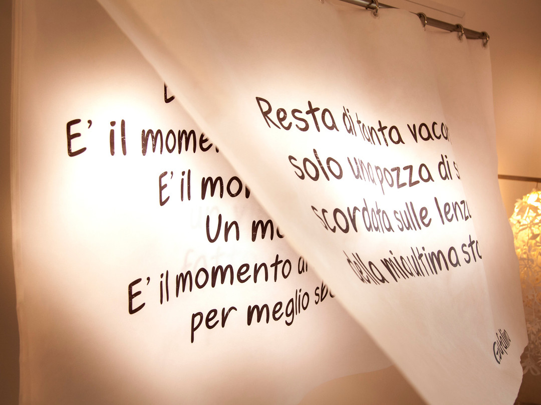 La Casa del Poeta主图