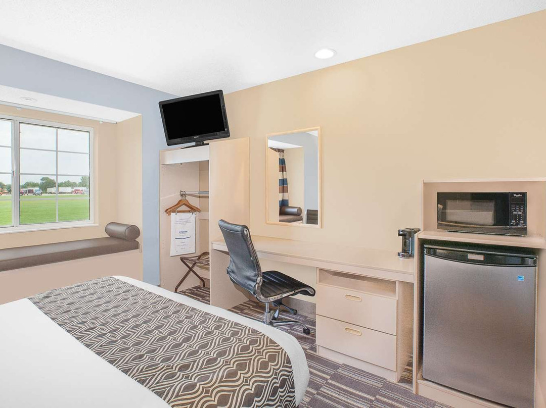 Microtel Inn & Suites by Wyndham Clear Lake主图