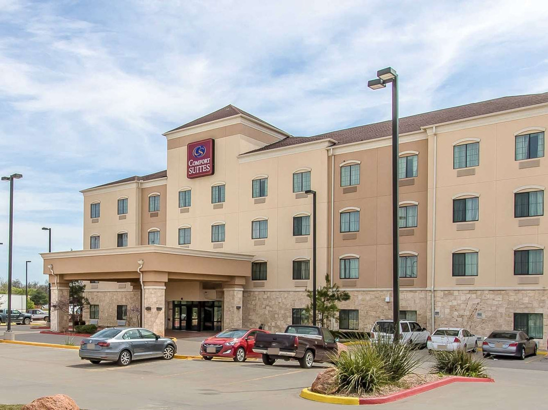 Comfort Suites Lawton Near Fort Sill主图