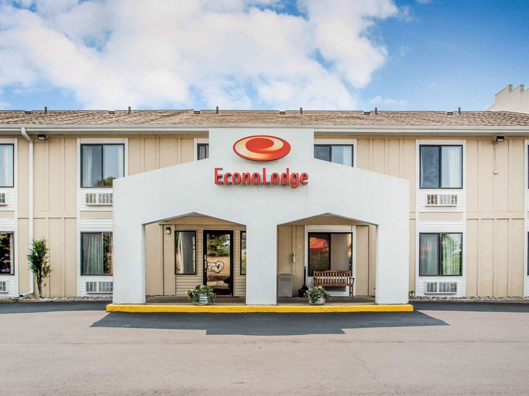 Clarion Pointe Tomah主图