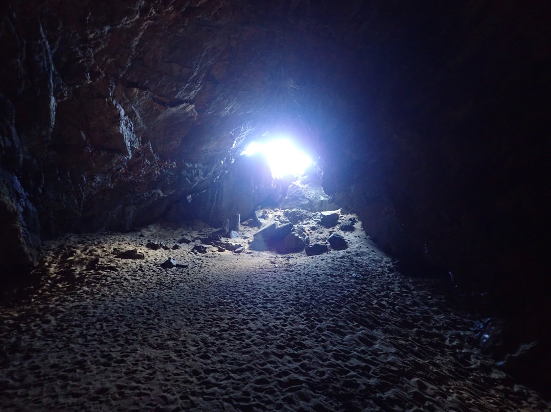 Kumaya Cavern景点图片
