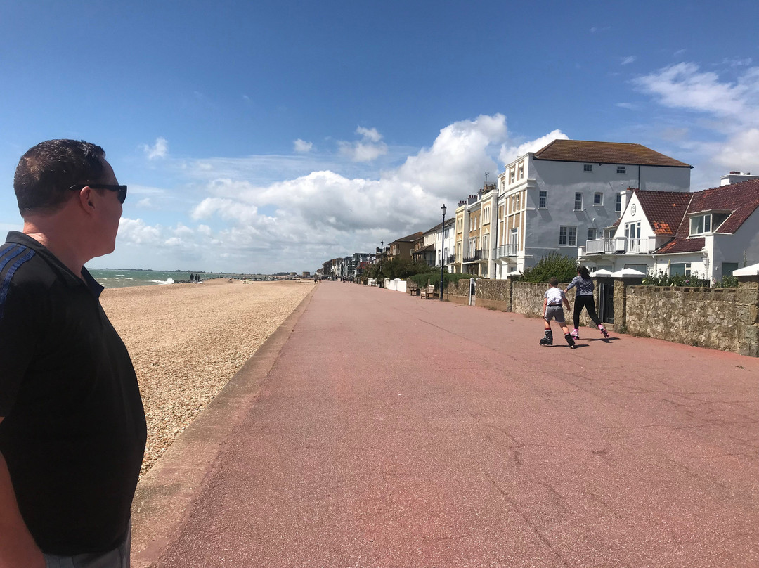 The Beach Bed and Breakfast主图