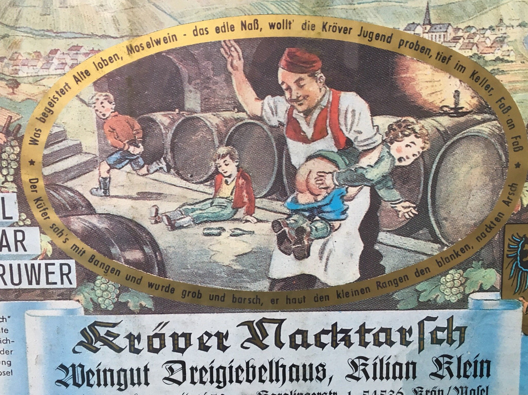 Weingut Dreigiebelhaus-Krov必去景点