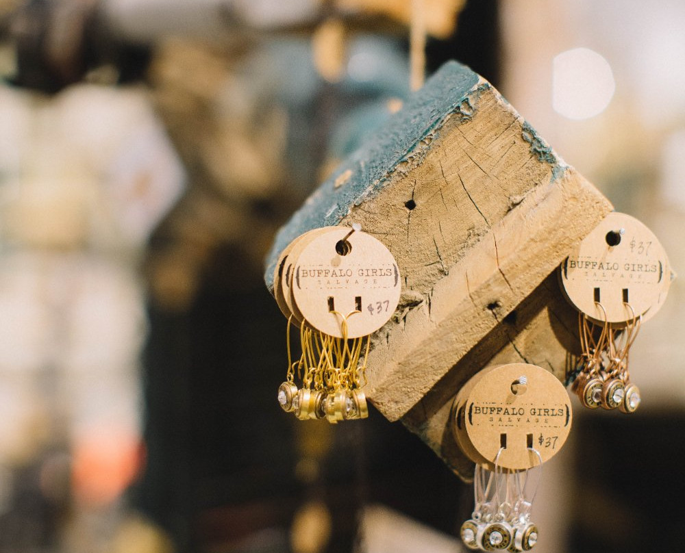 Birds & Words a Home Boutique-麦金尼必去景点