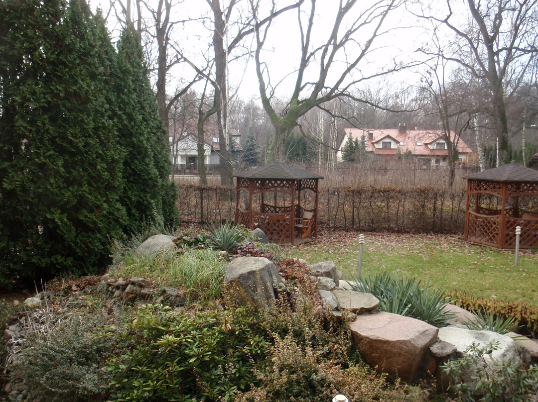 双胞胎酒店主图