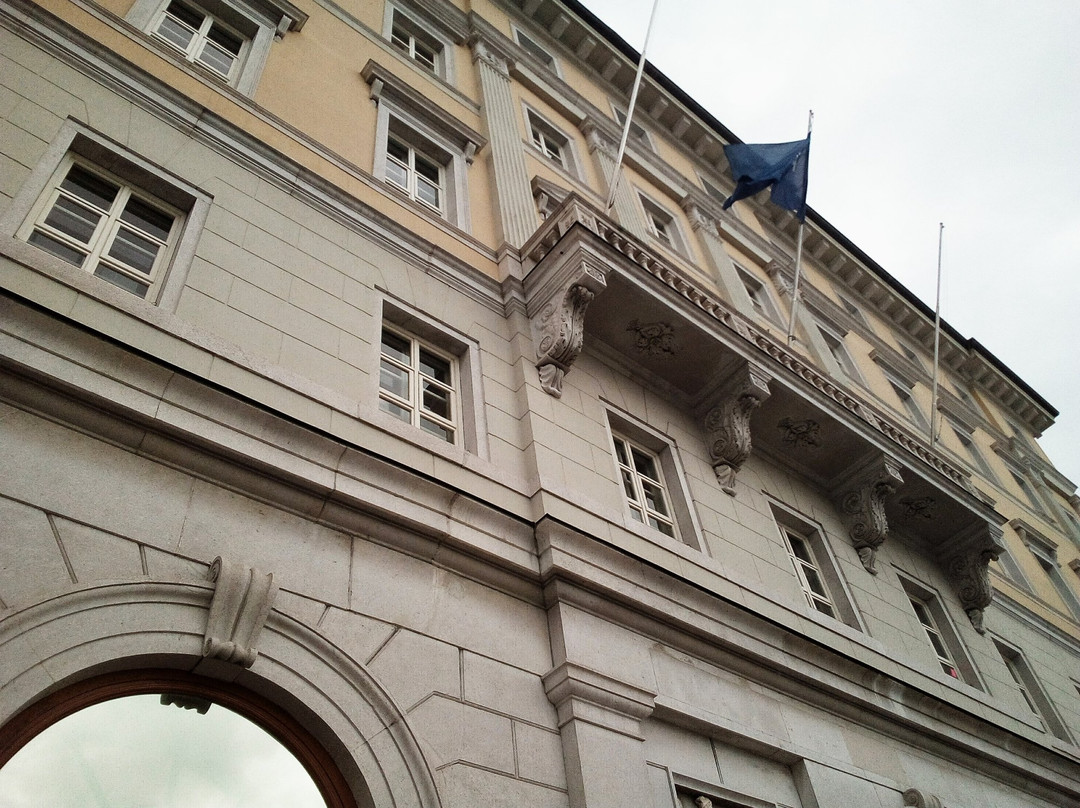 Palazzo del Hotel De La Ville-的里雅斯特必去景点