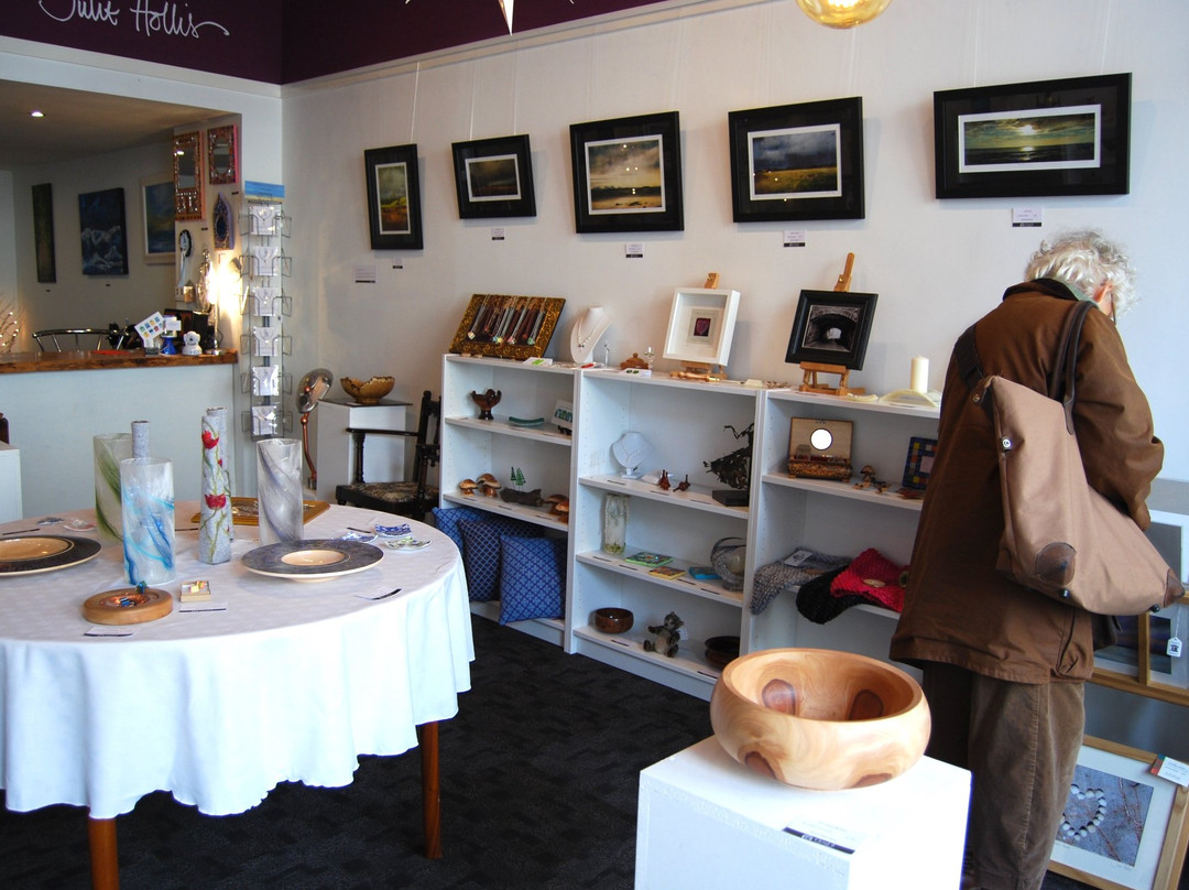 Cloud 9 Studio Gallery-邓弗里斯必去景点